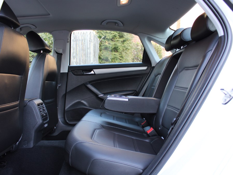 2021 Volkswagen Passat 2.0T SE, available for sale in Great Neck, New York | Auto Expo Ent Inc.. Great Neck, New York 2021 Volkswagen Passat 2.0T SE, available for sale in Great Neck, New York | Auto Expo Ent Inc.. Great Neck, New York