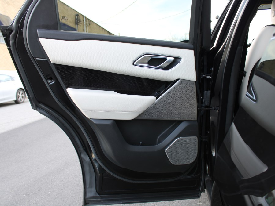 2019 Land Rover Range Rover Velar P250 SE R-Dynamic, available for sale in Great Neck, New York | Auto Expo Ent Inc.. Great Neck, New York 2019 Land Rover Range Rover Velar P250 SE R-Dynamic, available for sale in Great Neck, New York | Auto Expo Ent Inc.. Great Neck, New York