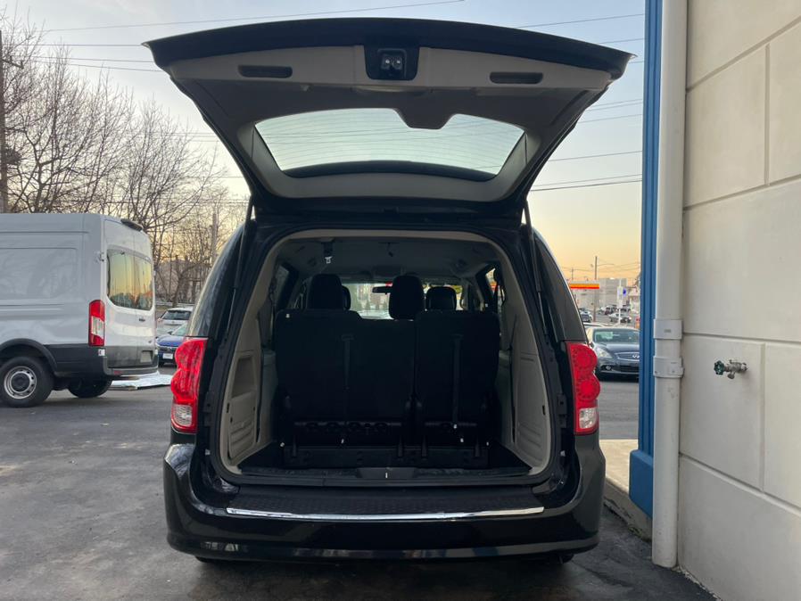 2014 Dodge Grand Caravan SE. 1 OWNER! 3RD ROW SEAT!!!, available for sale in Elmont, New York | Sunrise of Elmont. Elmont, New York 2014 Dodge Grand Caravan SE. 1 OWNER! 3RD ROW SEAT!!!, available for sale in Elmont, New York | Sunrise of Elmont. Elmont, New York
