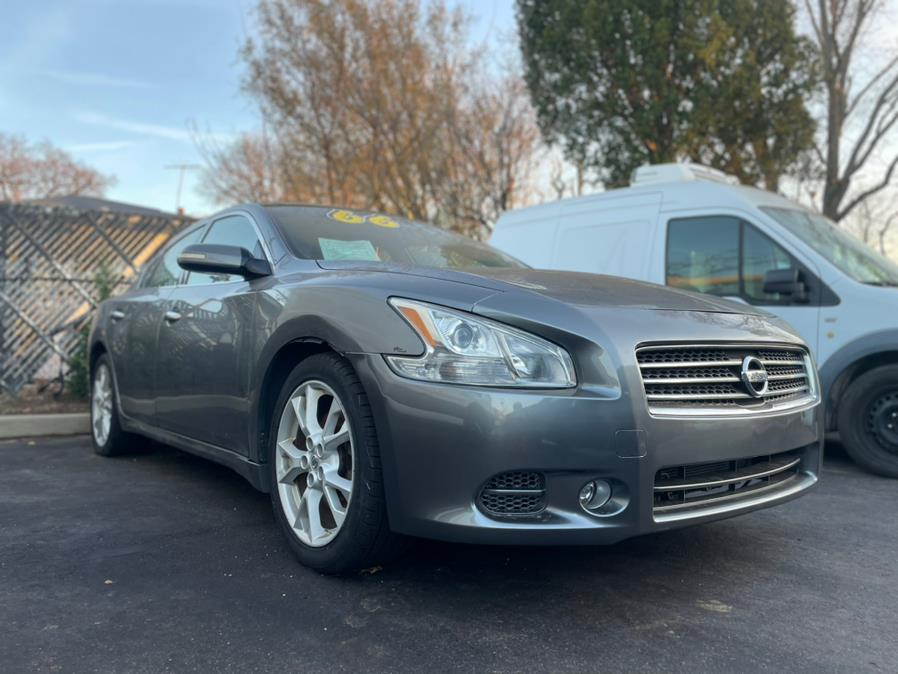 2014 Nissan Maxima SV, available for sale in Elmont, New York | Sunrise of Elmont. Elmont, New York 2014 Nissan Maxima SV, available for sale in Elmont, New York | Sunrise of Elmont. Elmont, New York