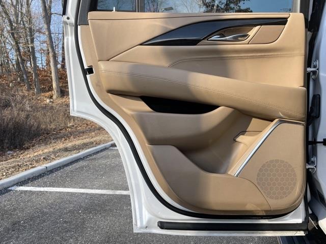 2019 Cadillac Escalade Platinum Edition, available for sale in Brookfield, Connecticut | Blasius Federal Road. Brookfield, Connecticut 2019 Cadillac Escalade Platinum Edition, available for sale in Brookfield, Connecticut | Blasius Federal Road. Brookfield, Connecticut