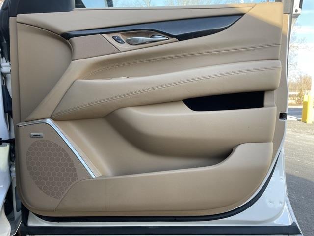 2019 Cadillac Escalade Platinum Edition, available for sale in Brookfield, Connecticut | Blasius Federal Road. Brookfield, Connecticut 2019 Cadillac Escalade Platinum Edition, available for sale in Brookfield, Connecticut | Blasius Federal Road. Brookfield, Connecticut