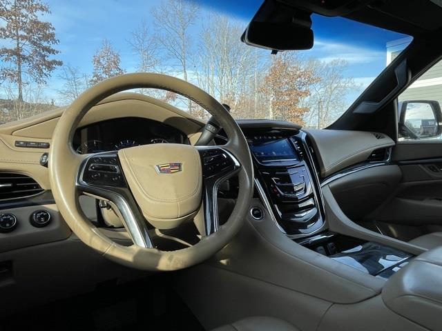 2019 Cadillac Escalade Platinum Edition, available for sale in Brookfield, Connecticut | Blasius Federal Road. Brookfield, Connecticut 2019 Cadillac Escalade Platinum Edition, available for sale in Brookfield, Connecticut | Blasius Federal Road. Brookfield, Connecticut