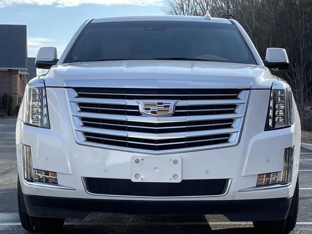 2019 Cadillac Escalade Platinum Edition, available for sale in Brookfield, Connecticut | Blasius Federal Road. Brookfield, Connecticut 2019 Cadillac Escalade Platinum Edition, available for sale in Brookfield, Connecticut | Blasius Federal Road. Brookfield, Connecticut