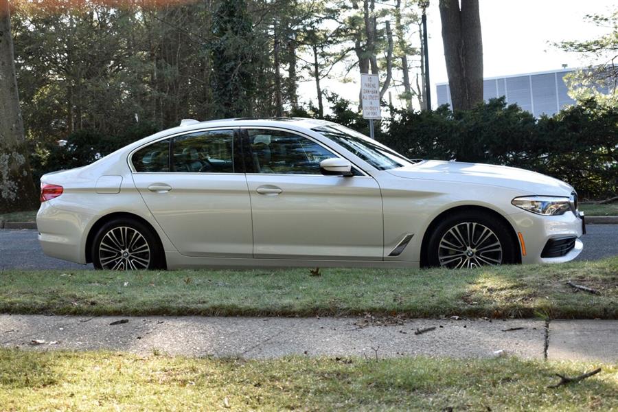 2019 BMW 5 Series 530i xDrive AWD 4dr Sedan, available for sale in Great Neck, New York | Camy Cars. Great Neck, New York 2019 BMW 5 Series 530i xDrive AWD 4dr Sedan, available for sale in Great Neck, New York | Camy Cars. Great Neck, New York