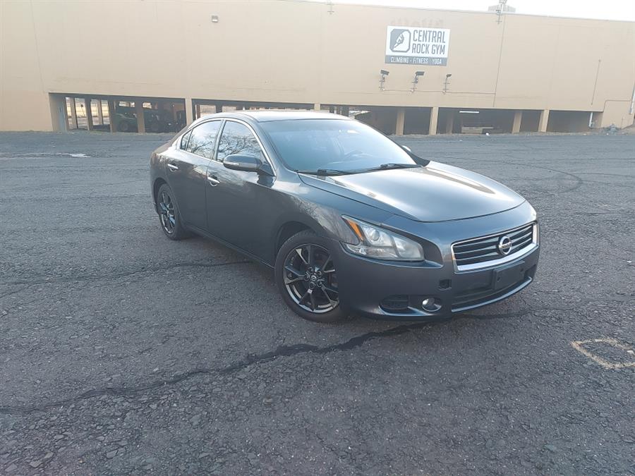 2012 Nissan Maxima 4dr Sdn V6 CVT 3.5 SV w/Sport Pkg, available for sale in West Hartford, Connecticut | Chadrad Motors llc. West Hartford, Connecticut 2012 Nissan Maxima 4dr Sdn V6 CVT 3.5 SV w/Sport Pkg, available for sale in West Hartford, Connecticut | Chadrad Motors llc. West Hartford, Connecticut