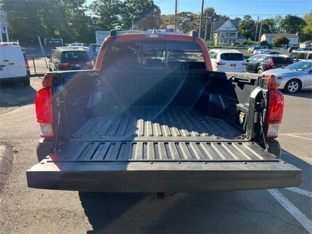 2016 Toyota Tacoma TRD Off-Road, available for sale in Stratford, Connecticut | Wiz Leasing Inc. Stratford, Connecticut 2016 Toyota Tacoma TRD Off-Road, available for sale in Stratford, Connecticut | Wiz Leasing Inc. Stratford, Connecticut