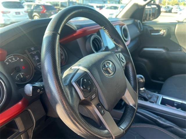 2016 Toyota Tacoma TRD Off-Road, available for sale in Stratford, Connecticut | Wiz Leasing Inc. Stratford, Connecticut 2016 Toyota Tacoma TRD Off-Road, available for sale in Stratford, Connecticut | Wiz Leasing Inc. Stratford, Connecticut
