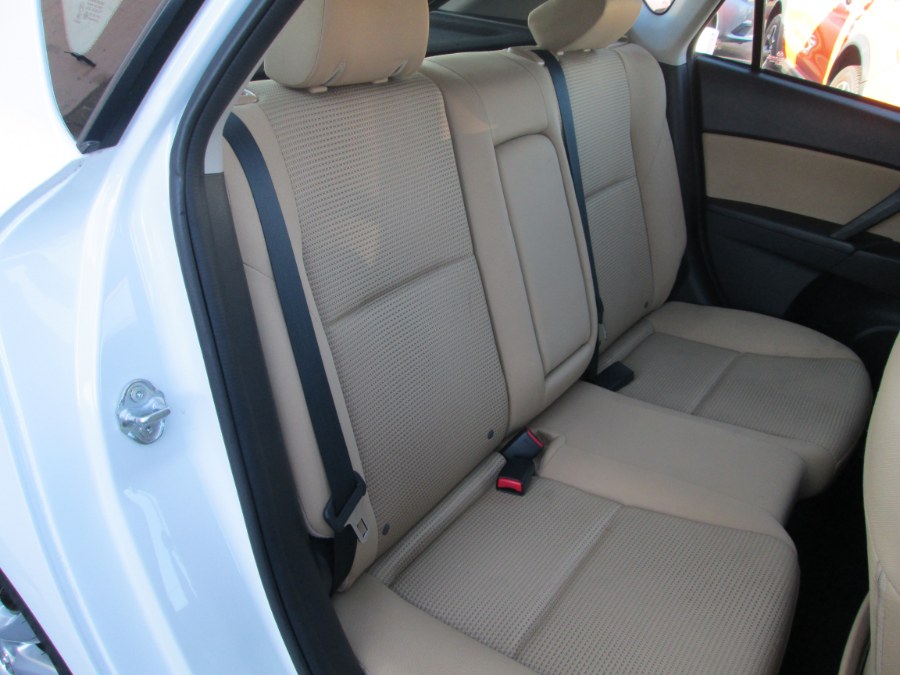 2012 Mazda Mazda3 5dr HB Auto i Touring, available for sale in Levittown, Pennsylvania | Levittown Auto. Levittown, Pennsylvania 2012 Mazda Mazda3 5dr HB Auto i Touring, available for sale in Levittown, Pennsylvania | Levittown Auto. Levittown, Pennsylvania