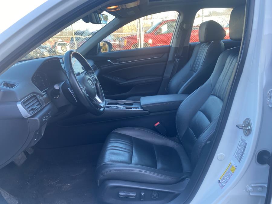 2019 Honda Accord Sedan Touring 2.0T Auto, available for sale in Milford, Connecticut | Dealertown Auto Wholesalers. Milford, Connecticut 2019 Honda Accord Sedan Touring 2.0T Auto, available for sale in Milford, Connecticut | Dealertown Auto Wholesalers. Milford, Connecticut