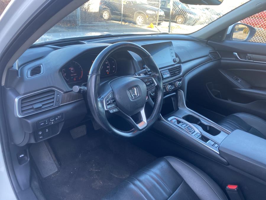 2019 Honda Accord Sedan Touring 2.0T Auto, available for sale in Milford, Connecticut | Dealertown Auto Wholesalers. Milford, Connecticut 2019 Honda Accord Sedan Touring 2.0T Auto, available for sale in Milford, Connecticut | Dealertown Auto Wholesalers. Milford, Connecticut