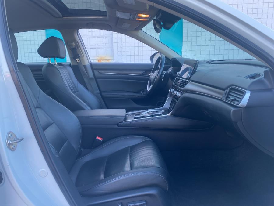 2019 Honda Accord Sedan Touring 2.0T Auto, available for sale in Milford, Connecticut | Dealertown Auto Wholesalers. Milford, Connecticut 2019 Honda Accord Sedan Touring 2.0T Auto, available for sale in Milford, Connecticut | Dealertown Auto Wholesalers. Milford, Connecticut