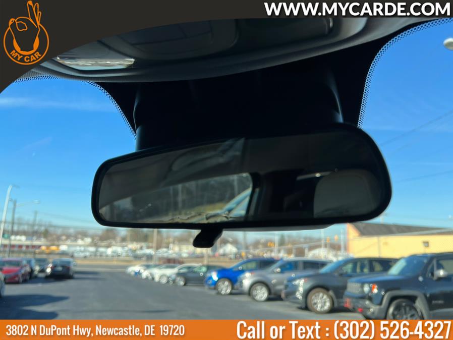 2015 Jeep Renegade 4WD 4dr Latitude, available for sale in Newcastle, Delaware | My Car. Newcastle, Delaware 2015 Jeep Renegade 4WD 4dr Latitude, available for sale in Newcastle, Delaware | My Car. Newcastle, Delaware