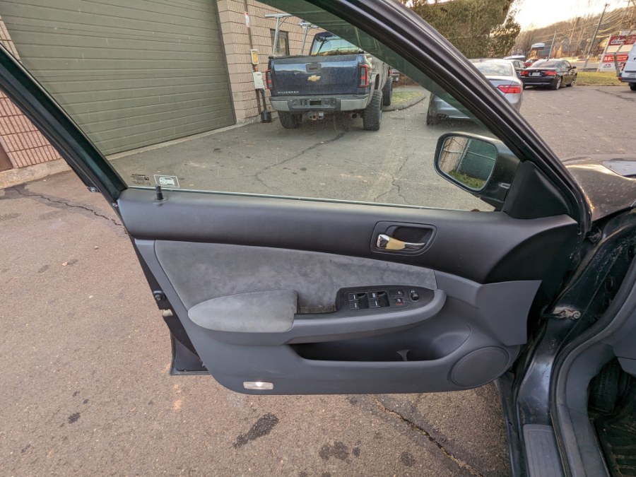 2003 Honda Accord Sdn LX Manual w/Side Airbags, available for sale in Bristol, Connecticut | Dealmax Motors LLC. Bristol, Connecticut 2003 Honda Accord Sdn LX Manual w/Side Airbags, available for sale in Bristol, Connecticut | Dealmax Motors LLC. Bristol, Connecticut