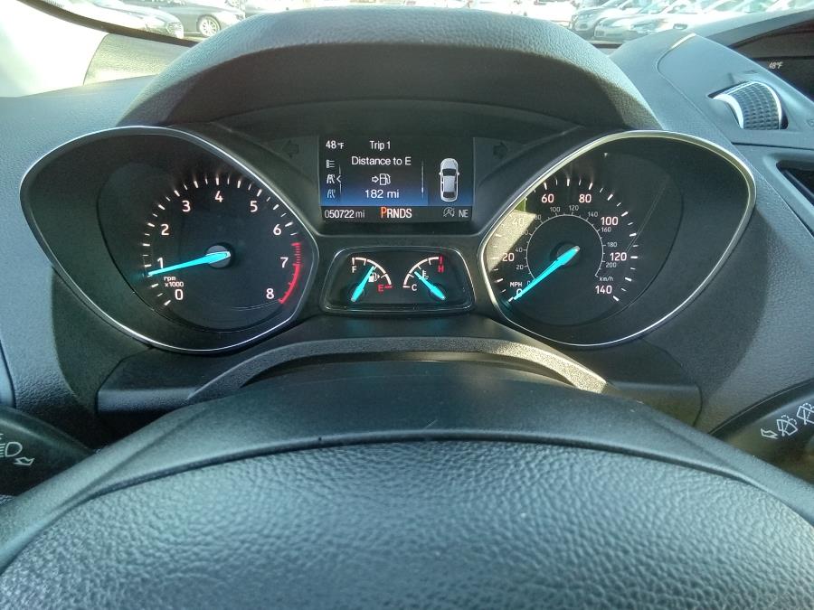 2018 Ford Escape SE 4WD, available for sale in Irvington, New Jersey | NJ Used Cars Center. Irvington, New Jersey 2018 Ford Escape SE 4WD, available for sale in Irvington, New Jersey | NJ Used Cars Center. Irvington, New Jersey
