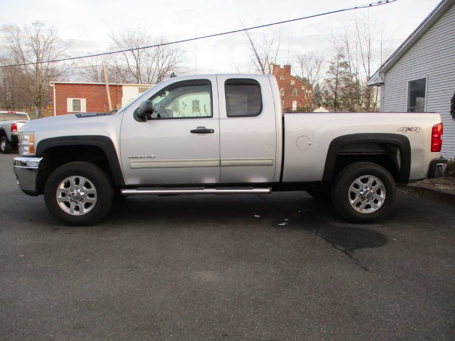 2011 Chevrolet Silverado 2500HD 4WD Ext Cab 144.2" LT, available for sale in Suffield, Connecticut | Suffield Auto Sales. Suffield, Connecticut 2011 Chevrolet Silverado 2500HD 4WD Ext Cab 144.2" LT, available for sale in Suffield, Connecticut | Suffield Auto Sales. Suffield, Connecticut