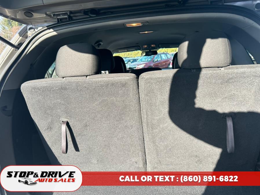 2015 Kia Sorento 2WD 4dr I4 LX, available for sale in East Windsor, Connecticut | Stop & Drive Auto Sales. East Windsor, Connecticut 2015 Kia Sorento 2WD 4dr I4 LX, available for sale in East Windsor, Connecticut | Stop & Drive Auto Sales. East Windsor, Connecticut