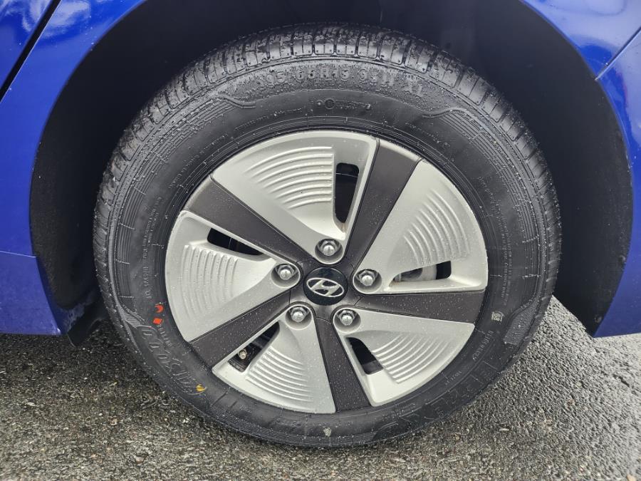 Used Hyundai Ioniq Hybrid Blue Hatchback 2019 | Green Light Auto Wholesale. Daly City, California Used Hyundai Ioniq Hybrid Blue Hatchback 2019 | Green Light Auto Wholesale. Daly City, California