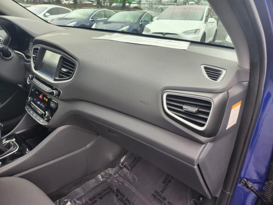 Used Hyundai Ioniq Hybrid Blue Hatchback 2019 | Green Light Auto Wholesale. Daly City, California Used Hyundai Ioniq Hybrid Blue Hatchback 2019 | Green Light Auto Wholesale. Daly City, California
