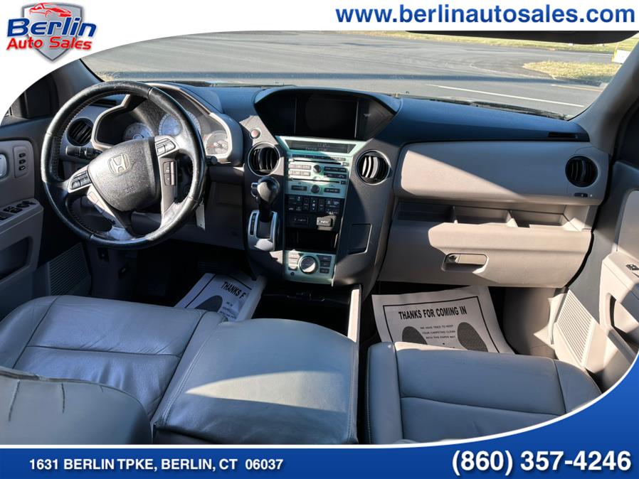 2011 Honda Pilot 4WD 4dr Touring w/RES & Navi, available for sale in Berlin, Connecticut | Berlin Auto Sales LLC. Berlin, Connecticut 2011 Honda Pilot 4WD 4dr Touring w/RES & Navi, available for sale in Berlin, Connecticut | Berlin Auto Sales LLC. Berlin, Connecticut