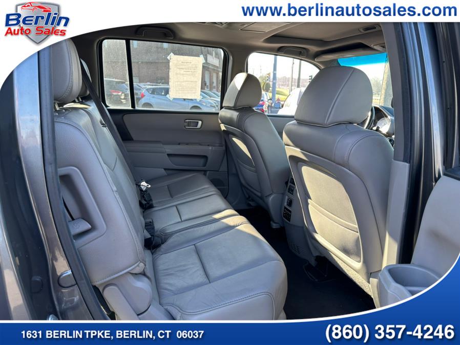 2012 Honda Pilot 4WD 4dr EX-L w/RES, available for sale in Berlin, Connecticut | Berlin Auto Sales LLC. Berlin, Connecticut 2012 Honda Pilot 4WD 4dr EX-L w/RES, available for sale in Berlin, Connecticut | Berlin Auto Sales LLC. Berlin, Connecticut