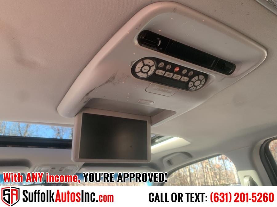2011 Honda Pilot 4WD 4dr Touring w/RES & Navi, available for sale in Medford, New York | Suffolk Autos Inc. Medford, New York 2011 Honda Pilot 4WD 4dr Touring w/RES & Navi, available for sale in Medford, New York | Suffolk Autos Inc. Medford, New York
