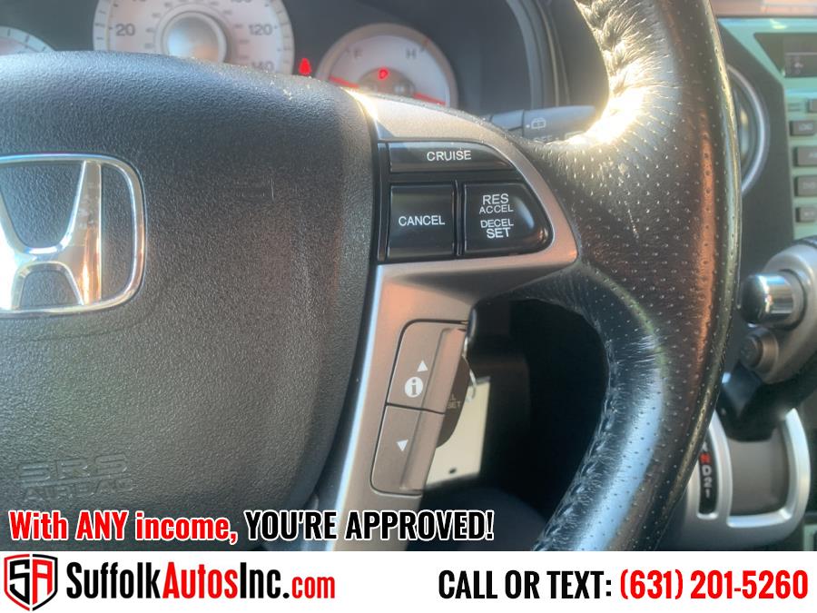 2011 Honda Pilot 4WD 4dr Touring w/RES & Navi, available for sale in Medford, New York | Suffolk Autos Inc. Medford, New York 2011 Honda Pilot 4WD 4dr Touring w/RES & Navi, available for sale in Medford, New York | Suffolk Autos Inc. Medford, New York