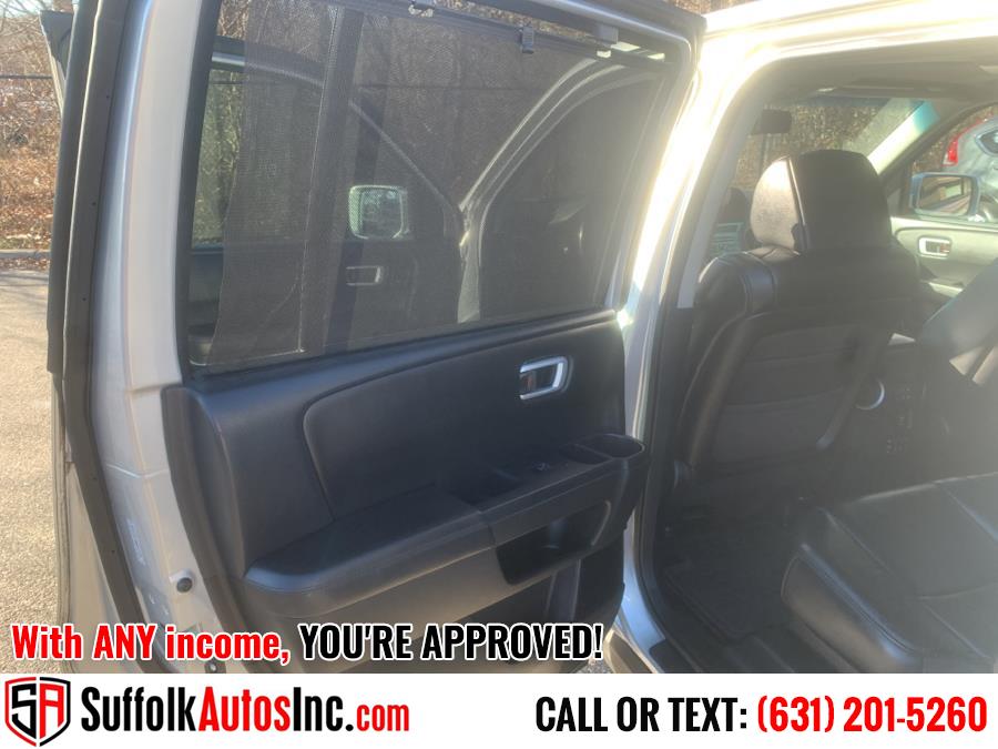 2011 Honda Pilot 4WD 4dr Touring w/RES & Navi, available for sale in Medford, New York | Suffolk Autos Inc. Medford, New York 2011 Honda Pilot 4WD 4dr Touring w/RES & Navi, available for sale in Medford, New York | Suffolk Autos Inc. Medford, New York
