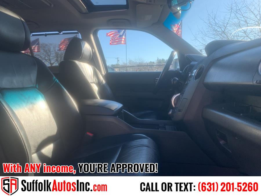 2011 Honda Pilot 4WD 4dr Touring w/RES & Navi, available for sale in Medford, New York | Suffolk Autos Inc. Medford, New York 2011 Honda Pilot 4WD 4dr Touring w/RES & Navi, available for sale in Medford, New York | Suffolk Autos Inc. Medford, New York