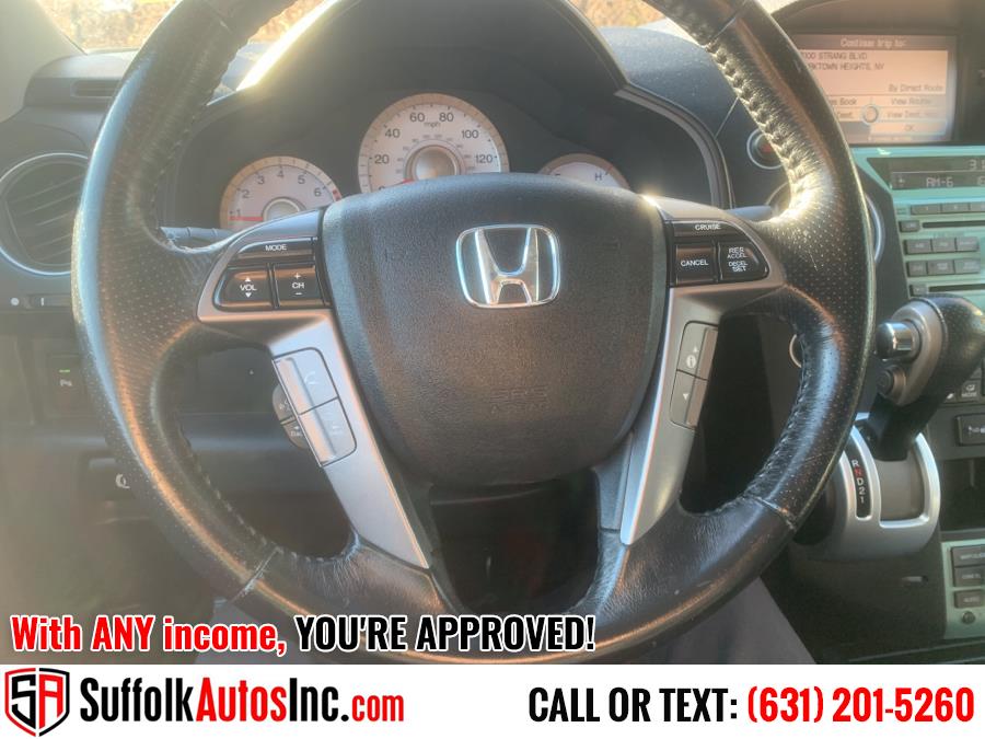 2011 Honda Pilot 4WD 4dr Touring w/RES & Navi, available for sale in Medford, New York | Suffolk Autos Inc. Medford, New York 2011 Honda Pilot 4WD 4dr Touring w/RES & Navi, available for sale in Medford, New York | Suffolk Autos Inc. Medford, New York