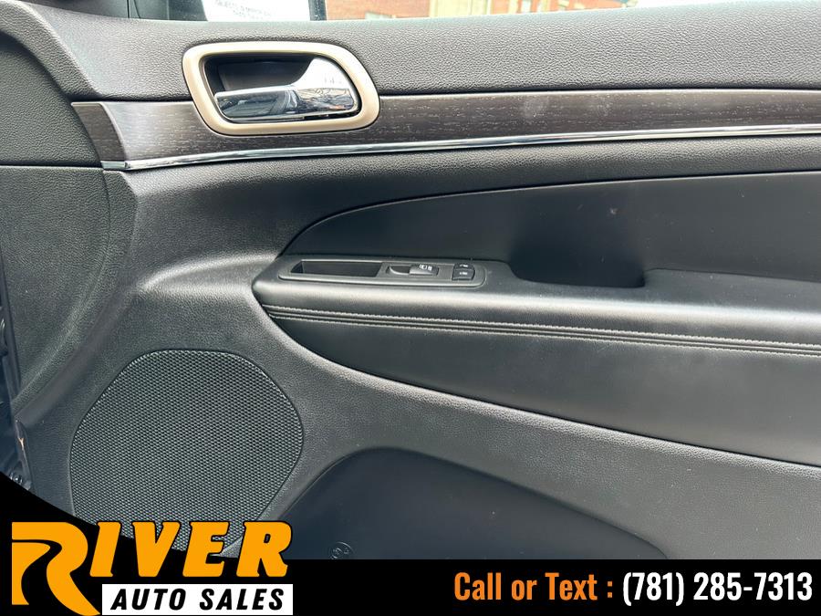 2015 Jeep Grand Cherokee 4WD 4dr Limited, available for sale in Malden, Massachusetts | River Auto Sales. Malden, Massachusetts 2015 Jeep Grand Cherokee 4WD 4dr Limited, available for sale in Malden, Massachusetts | River Auto Sales. Malden, Massachusetts