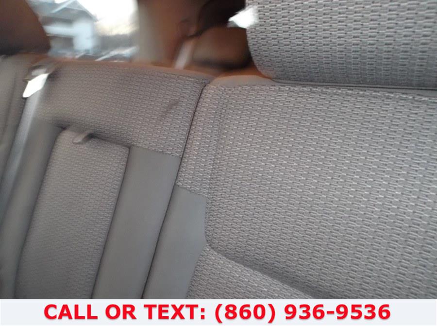 2007 Jeep Commander 4WD 4dr Sport, available for sale in Hartford, Connecticut | Lee Motors Sales Inc. Hartford, Connecticut 2007 Jeep Commander 4WD 4dr Sport, available for sale in Hartford, Connecticut | Lee Motors Sales Inc. Hartford, Connecticut