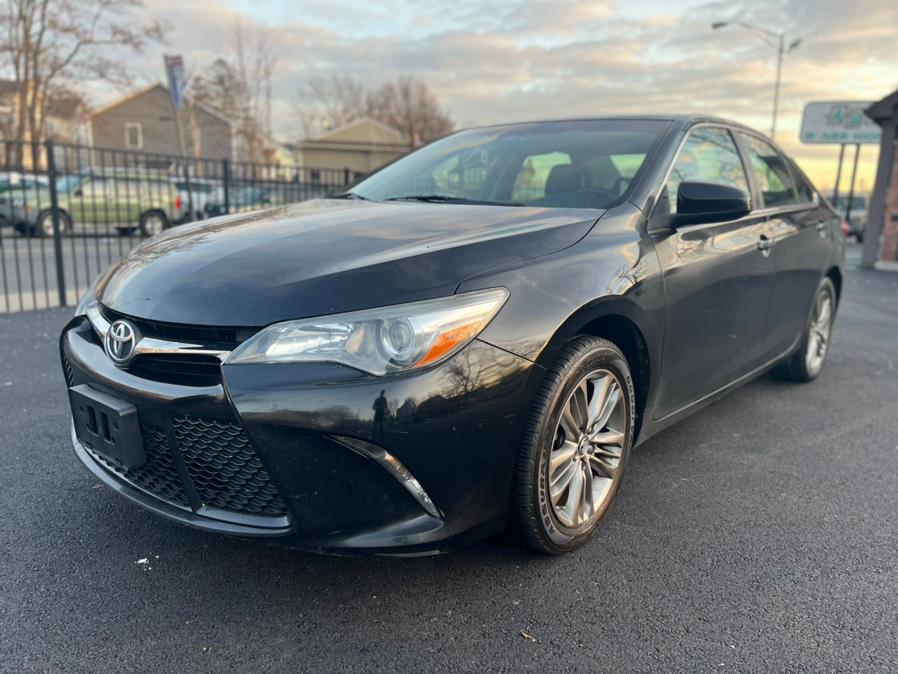 2015 Toyota Camry 4dr Sdn I4 Auto SE (Natl), available for sale in Springfield, Massachusetts | Jordan Auto Sales. Springfield, Massachusetts