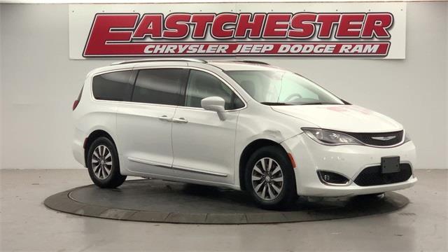 Used Chrysler Pacifica Touring L Plus 2020 | Eastchester Motor Cars. Bronx, New York Used Chrysler Pacifica Touring L Plus 2020 | Eastchester Motor Cars. Bronx, New York