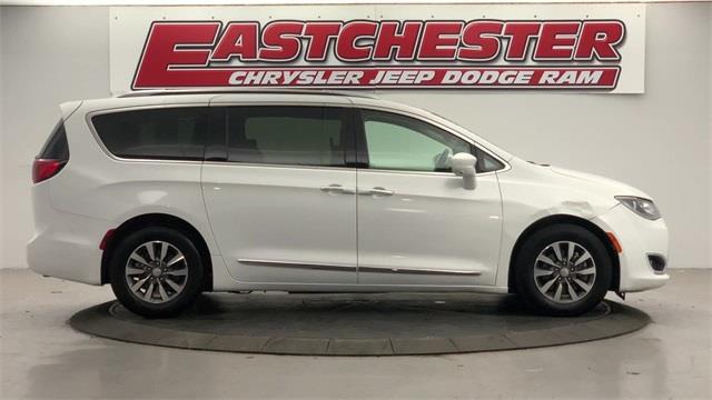 Used Chrysler Pacifica Touring L Plus 2020 | Eastchester Motor Cars. Bronx, New York Used Chrysler Pacifica Touring L Plus 2020 | Eastchester Motor Cars. Bronx, New York