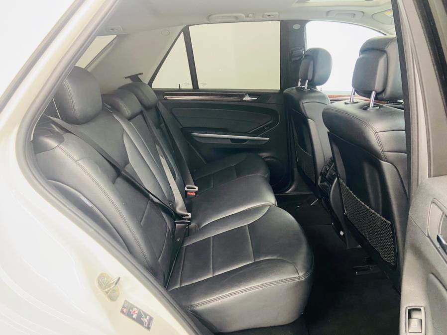 2011 Mercedes-Benz M-Class 4MATIC 4dr ML 550, available for sale in Linden, New Jersey | East Coast Auto Group. Linden, New Jersey 2011 Mercedes-Benz M-Class 4MATIC 4dr ML 550, available for sale in Linden, New Jersey | East Coast Auto Group. Linden, New Jersey