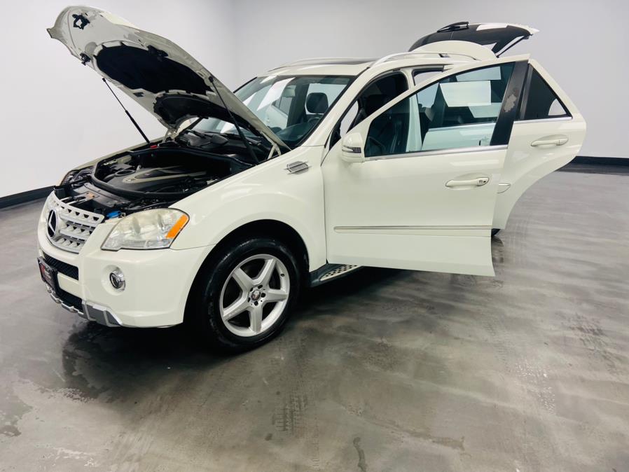 2011 Mercedes-Benz M-Class 4MATIC 4dr ML 550, available for sale in Linden, New Jersey | East Coast Auto Group. Linden, New Jersey 2011 Mercedes-Benz M-Class 4MATIC 4dr ML 550, available for sale in Linden, New Jersey | East Coast Auto Group. Linden, New Jersey