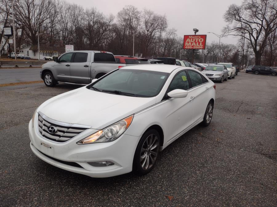 2011 Hyundai Sonata 4dr Sdn 2.4L Auto SE *Ltd Avail*, available for sale in Chicopee, Massachusetts | Matts Auto Mall LLC. Chicopee, Massachusetts