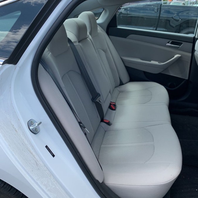 2019 Hyundai Sonata SE 2.4L, available for sale in New Haven, Connecticut | Unique Auto Sales LLC. New Haven, Connecticut 2019 Hyundai Sonata SE 2.4L, available for sale in New Haven, Connecticut | Unique Auto Sales LLC. New Haven, Connecticut