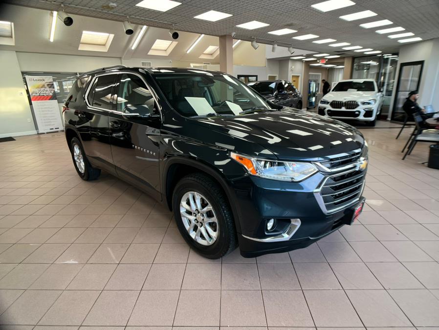 2019 Chevrolet Traverse FWD 4dr LT Cloth w/1LT, available for sale in Massapequa Park, New York | Power Motors East. Massapequa Park, New York 2019 Chevrolet Traverse FWD 4dr LT Cloth w/1LT, available for sale in Massapequa Park, New York | Power Motors East. Massapequa Park, New York