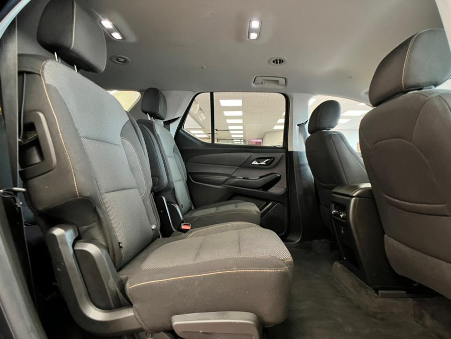 2019 Chevrolet Traverse FWD 4dr LT Cloth w/1LT, available for sale in Massapequa Park, New York | Power Motors East. Massapequa Park, New York 2019 Chevrolet Traverse FWD 4dr LT Cloth w/1LT, available for sale in Massapequa Park, New York | Power Motors East. Massapequa Park, New York