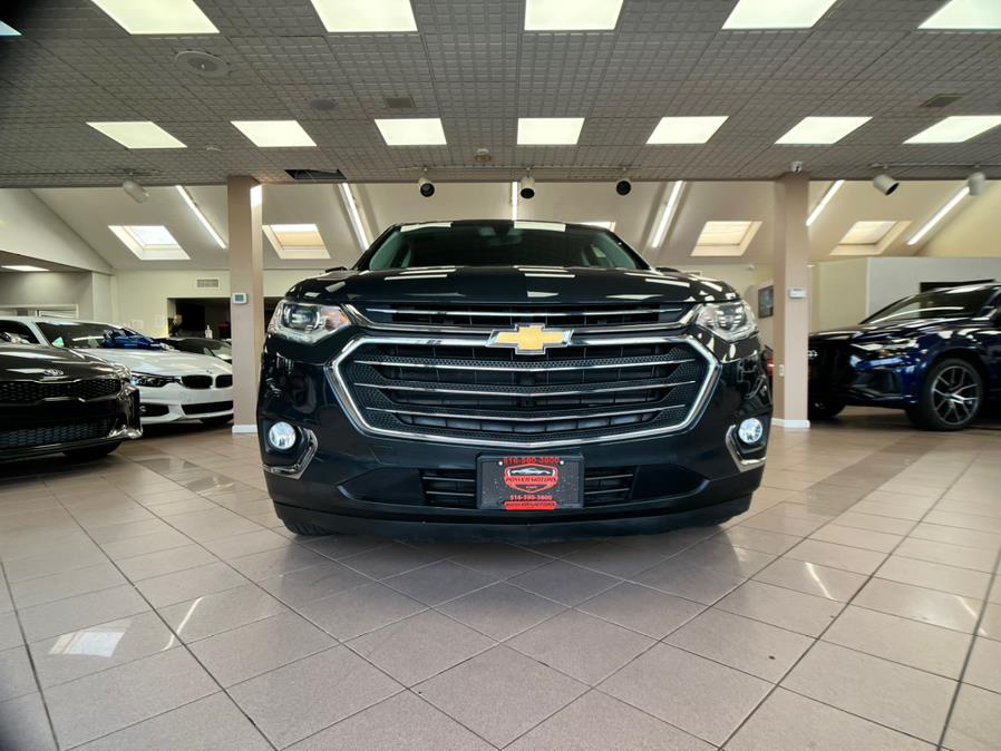 2019 Chevrolet Traverse FWD 4dr LT Cloth w/1LT, available for sale in Massapequa Park, New York | Power Motors East. Massapequa Park, New York 2019 Chevrolet Traverse FWD 4dr LT Cloth w/1LT, available for sale in Massapequa Park, New York | Power Motors East. Massapequa Park, New York