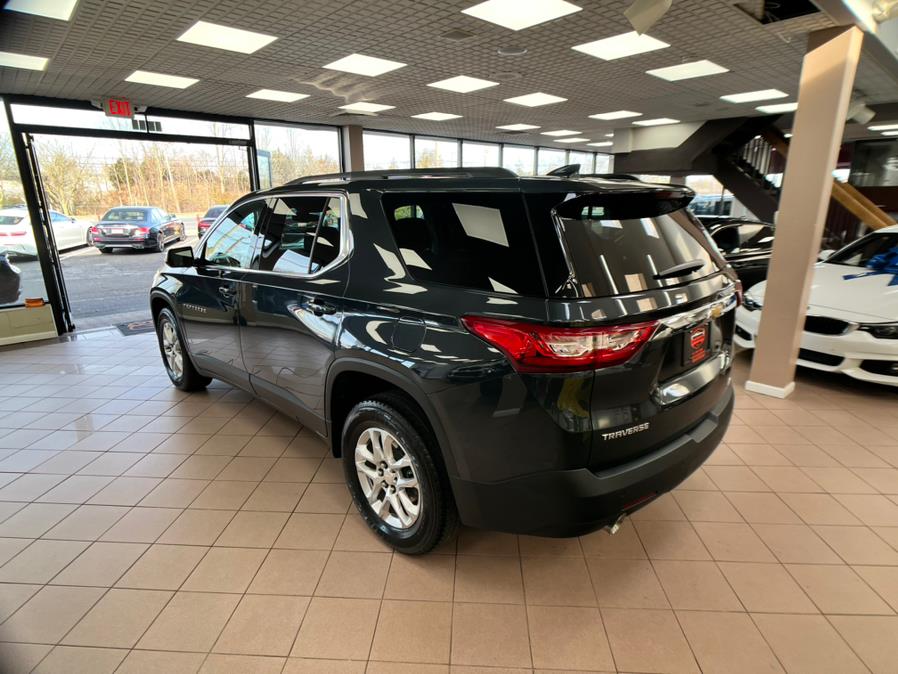 2019 Chevrolet Traverse FWD 4dr LT Cloth w/1LT, available for sale in Massapequa Park, New York | Power Motors East. Massapequa Park, New York 2019 Chevrolet Traverse FWD 4dr LT Cloth w/1LT, available for sale in Massapequa Park, New York | Power Motors East. Massapequa Park, New York