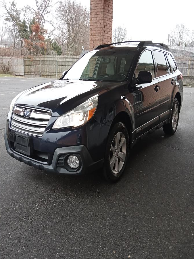 2013 Subaru Outback 4dr Wgn H4 Auto 2.5i Premium, available for sale in New Britain, Connecticut | Supreme Automotive. New Britain, Connecticut 2013 Subaru Outback 4dr Wgn H4 Auto 2.5i Premium, available for sale in New Britain, Connecticut | Supreme Automotive. New Britain, Connecticut
