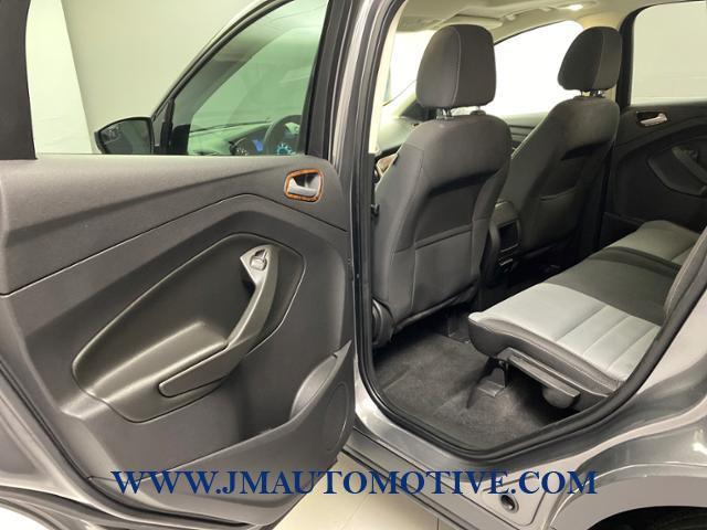 2013 Ford Escape 4WD 4dr SE, available for sale in Naugatuck, Connecticut | J&M Automotive Sls&Svc LLC. Naugatuck, Connecticut 2013 Ford Escape 4WD 4dr SE, available for sale in Naugatuck, Connecticut | J&M Automotive Sls&Svc LLC. Naugatuck, Connecticut