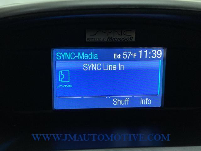 2013 Ford Escape 4WD 4dr SE, available for sale in Naugatuck, Connecticut | J&M Automotive Sls&Svc LLC. Naugatuck, Connecticut 2013 Ford Escape 4WD 4dr SE, available for sale in Naugatuck, Connecticut | J&M Automotive Sls&Svc LLC. Naugatuck, Connecticut