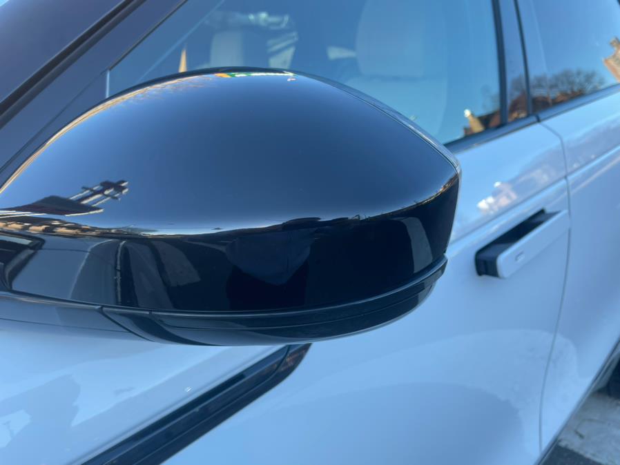 2019 Land Rover Range Rover Velar P250 R-Dynamic SE, available for sale in Jamaica, New York | Sylhet Motors Inc.. Jamaica, New York 2019 Land Rover Range Rover Velar P250 R-Dynamic SE, available for sale in Jamaica, New York | Sylhet Motors Inc.. Jamaica, New York