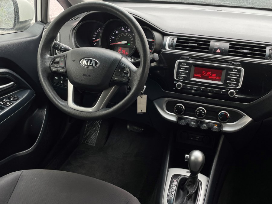 2017 Kia Rio LX Auto, available for sale in Corona, California | Green Light Auto. Corona, California 2017 Kia Rio LX Auto, available for sale in Corona, California | Green Light Auto. Corona, California