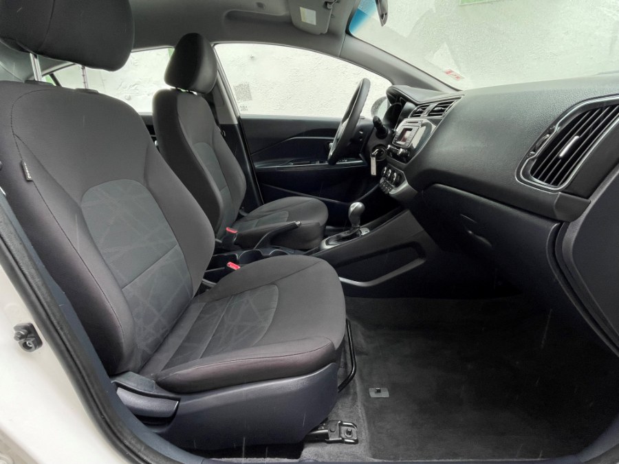 2017 Kia Rio LX Auto, available for sale in Corona, California | Green Light Auto. Corona, California 2017 Kia Rio LX Auto, available for sale in Corona, California | Green Light Auto. Corona, California