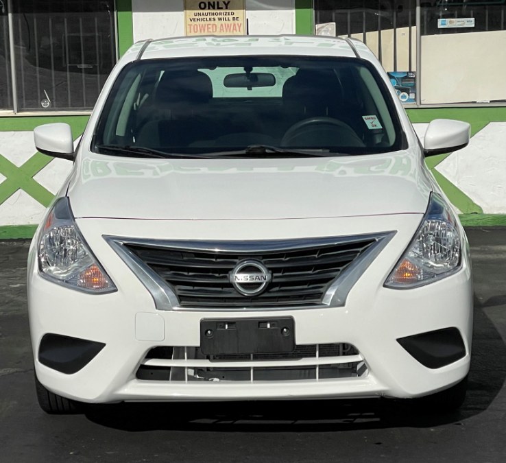 2017 Nissan Versa Sedan SV CVT, available for sale in Corona, California | Green Light Auto. Corona, California 2017 Nissan Versa Sedan SV CVT, available for sale in Corona, California | Green Light Auto. Corona, California